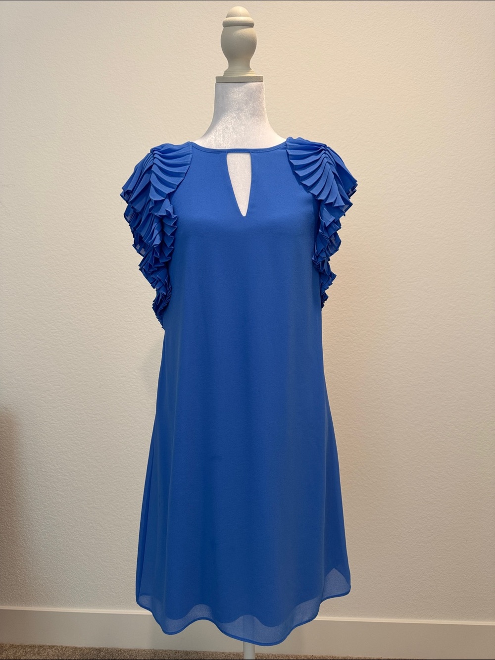Vince Camuto Royal Blue Keyhole Ruffle Sleeve Mini Dress